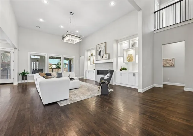 Photo 4 of Single family home for sale at 6110 W Charleston Pl, Broken Arrow, OK 74011 | MLS# 2633724 | Listing updated on 2026-09-12