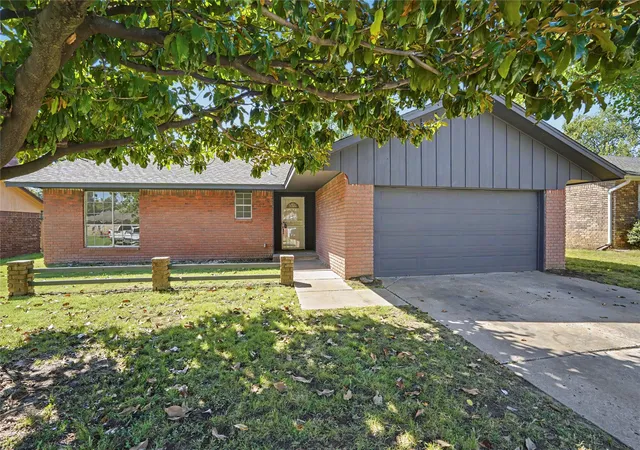 Photo 2 of Single family home for sale at 782 N Zenith Ave, Tulsa, OK 74127 | MLS# 2633639 | Listing updated on 2026-10-21