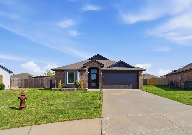 Single family home for sale at 13364 N 133rd Eastavenue, Collinsville, OK 74021 | MLS# 2633644