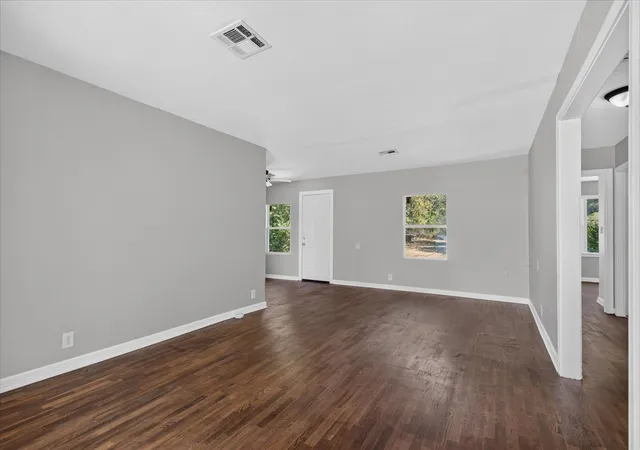 Photo 3 of Single family home for sale at 1812 S Armstrong Ave, Bartlesville, OK 74003 | MLS# 2633585 | Listing updated on 2026-09-13