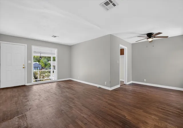 Photo 4 of Single family home for sale at 1812 S Armstrong Ave, Bartlesville, OK 74003 | MLS# 2633585 | Listing updated on 2026-09-13