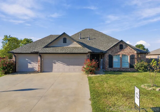 Photo 1 of Single family home for sale at 4457 Pecan Cir, Kiefer, OK 74041 | MLS# 2633698 | Listing updated on 2026-09-13