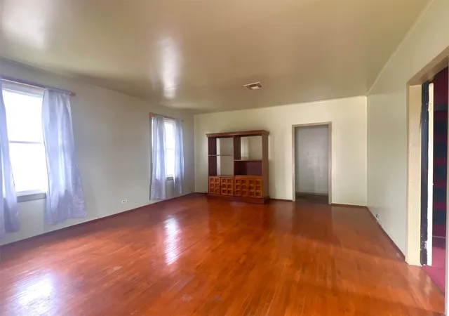 Photo 3 of Single family home for sale at 2532 E 7th Street, Tulsa, OK 74104 | MLS# 2633826 | Listing updated on 2026-09-14