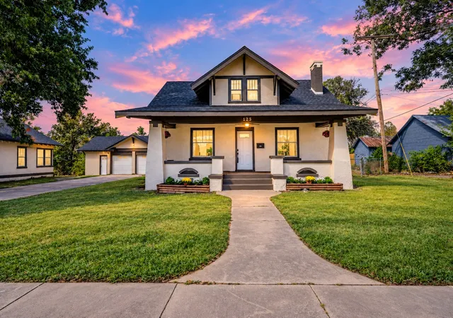 Photo 1 of Single family home for sale at 125 W 15th Street, Pawhuska, OK 74056 | MLS# 2633768 | Listing updated on 2026-09-28