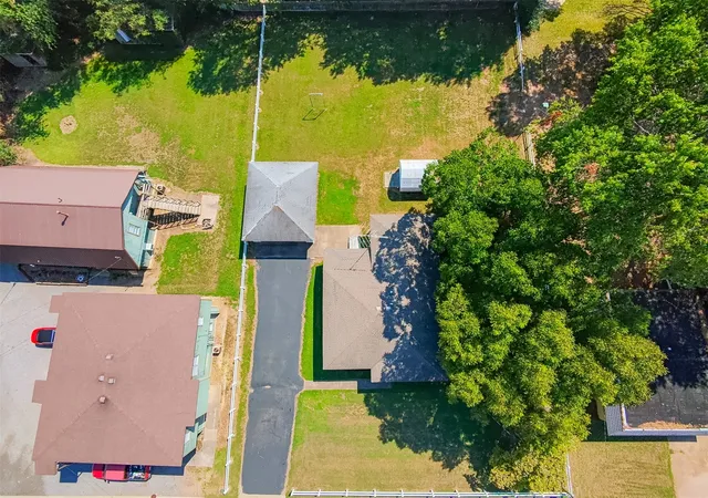 Photo 3 of Sale Pending at 1121 W 4th Street, Tahlequah, OK 74464 | MLS# 2633445 | Listing updated on 2026-10-05
