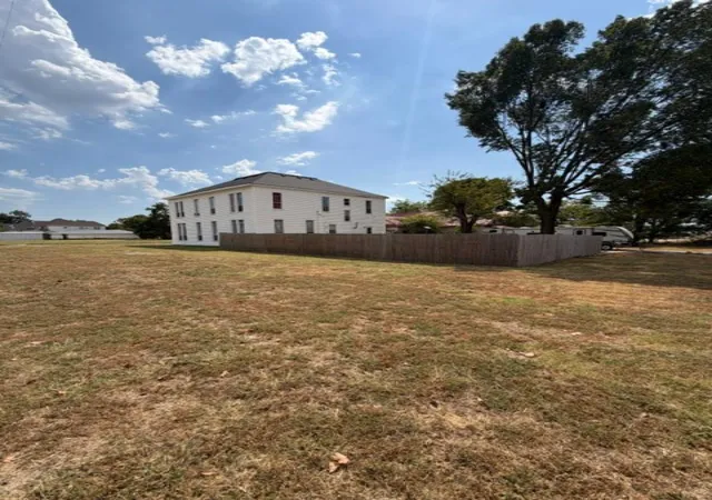 Photo 3 of Sale Pending at 224 N Oak St, Holdenville, OK 74848 | MLS# 2633865 | Listing updated on 2026-09-16