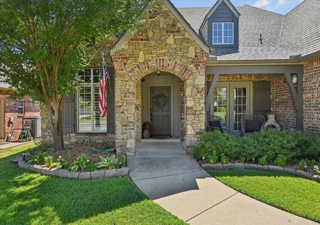 Photo 2 of Sale Pending at 9522 E 118th Street S, Bixby, OK 74008 | MLS# 2633663 | Listing updated on 2026-09-16