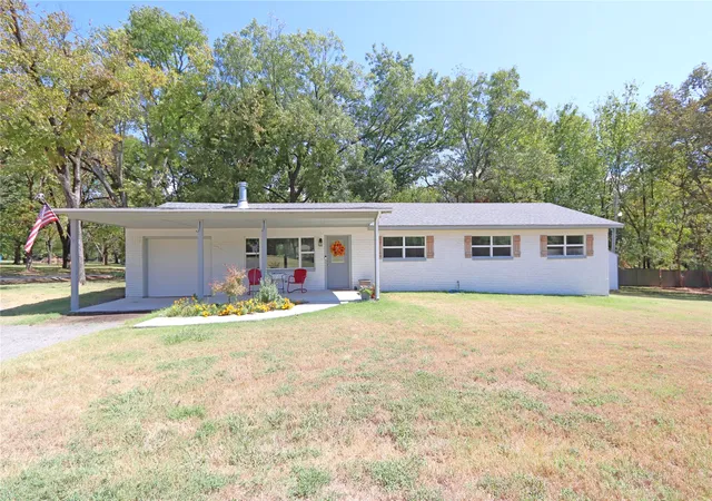 Photo 1 of Single family home for sale at 34122 E 698 Terrace, Wagoner, OK 74467 | MLS# 2633899 | Listing updated on 2026-10-05