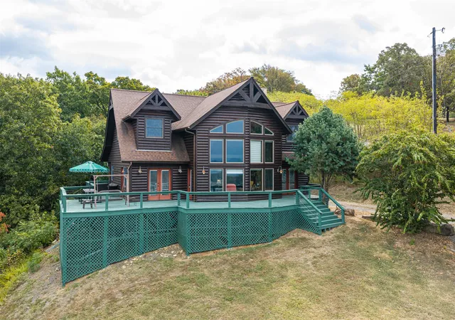 Photo 3 of Single family home for sale at 19807 E Snake Crk Rd, Cookson, OK 74427 | MLS# 2633770 | Listing updated on 2026-09-15