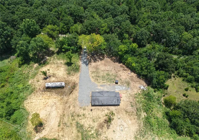 Photo 4 of Manufactured home for sale at 33594 Johnson, Shady Point, OK 74956 | MLS# 2629778 | Listing updated on 2026-09-15
