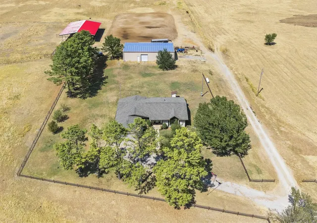Single family home for sale at 299006 State Hwy 53,OK 73442 | MLS# 2633845