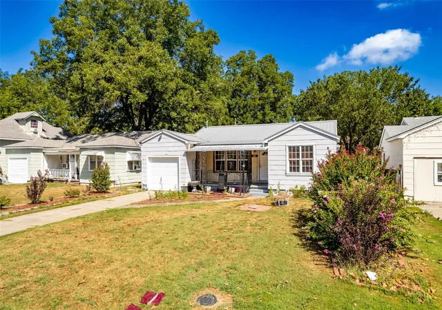 Photo 2 of Single family home for sale at 516 Kankakee St, Muskogee, OK 74403 | MLS# 2633571 | Listing updated on 2026-09-15