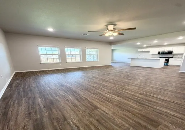 Photo 3 of Single family home for sale at 3138 Seabiscuit, Durant, OK 74701 | MLS# 2633453 | Listing updated on 2026-09-15