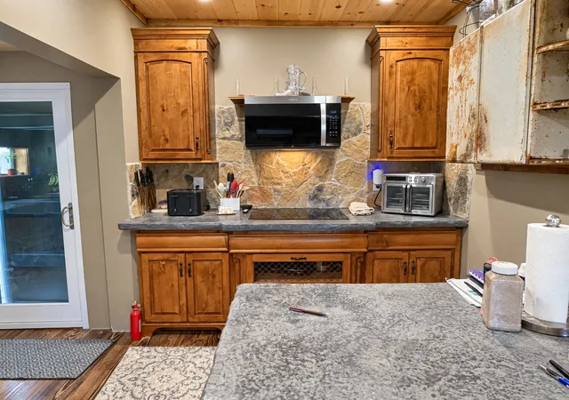 Photo 3 of Single family home for sale at 4101 Highway 51, Hulbert, OK 74441 | MLS# 2633897 | Listing updated on 2026-09-15