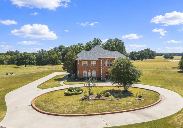 Photo 1 of Single family home for sale at 1599 Cardinal Rd, Lone Grove, OK 73443 | MLS# 2633960 | Listing updated on 2026-09-21