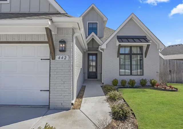 Photo 2 of Single family home for sale at 442 E 127th Place S, Jenks, OK 74037 | MLS# 2633689 | Listing updated on 2026-09-17