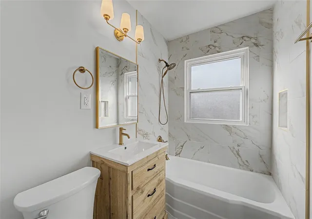 Photo 4 of Single family home for sale at 4907 S Boston Pl, Tulsa, OK 74105 | MLS# 2634003 | Listing updated on 2026-09-27