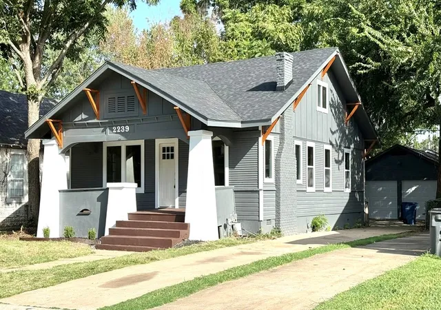 Photo 2 of Single family home for sale at 2239 E 8th Street, Tulsa, OK 74104 | MLS# 2634112 | Listing updated on 2026-10-27