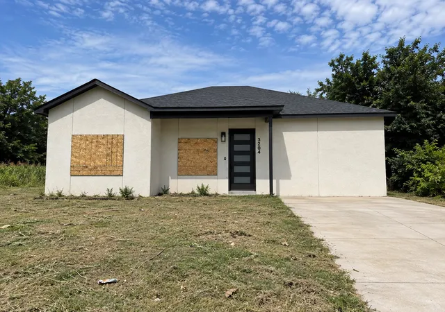 Photo 1 of Single family home for sale at 3204 N Hartford Ave, Tulsa, OK 74106 | MLS# 2634459 | Listing updated on 2026-10-20