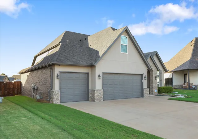Photo 3 of Single family home for sale at 229 W 128th Place S, Jenks, OK 74037 | MLS# 2634453 | Listing updated on 2026-10-20