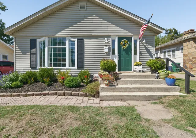 Photo 1 of Single family home for sale at 710 N Mckinley Ave, Sand Springs, OK 74063 | MLS# 2634700 | Listing updated on 2026-10-20