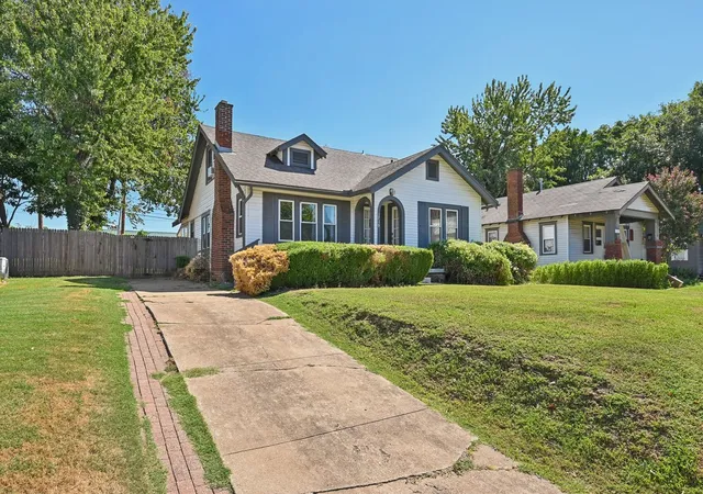 Photo 2 of Single family home for sale at 1719 S Gary Pl, Tulsa, OK 74104 | MLS# 2635005 | Listing updated on 2026-10-22