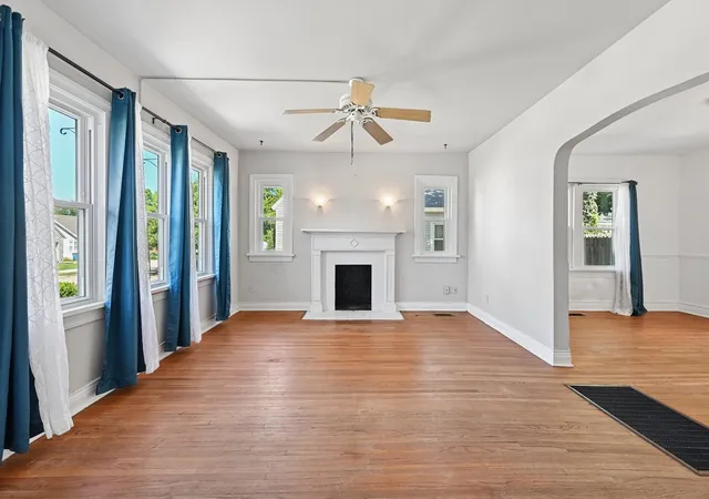 Photo 3 of Single family home for sale at 1719 S Gary Pl, Tulsa, OK 74104 | MLS# 2635005 | Listing updated on 2026-10-22