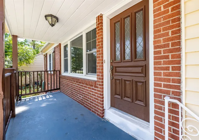 Photo 3 of Single family home for sale at 1634 S Lewis Pl, Tulsa, OK 74104 | MLS# 2634599 | Listing updated on 2026-10-20