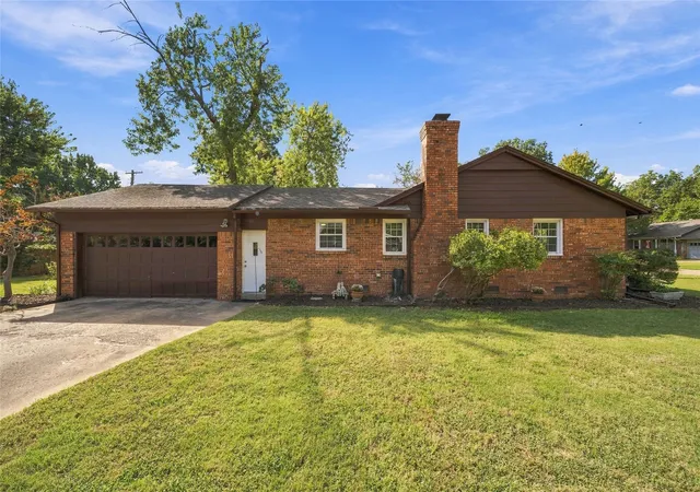 Photo 3 of Single family home for sale at 5205 S Birmingham Pl, Tulsa, OK 74105 | MLS# 2635171 | Listing updated on 2026-10-20
