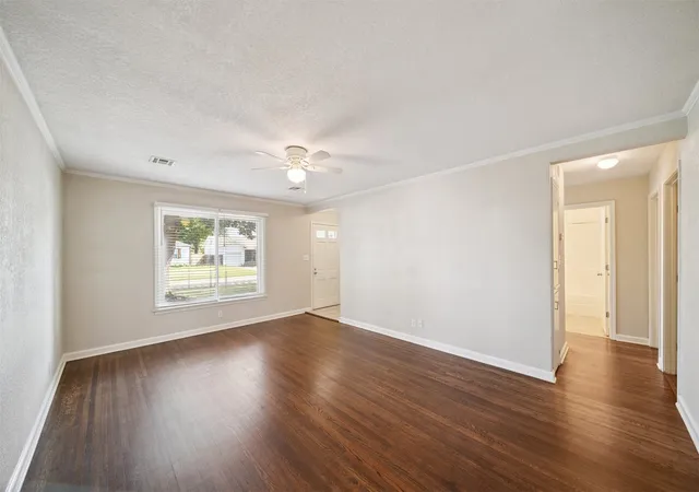 Photo 3 of Single family home for sale at 330 E 46th Street, Tulsa, OK 74105 | MLS# 2635241 | Listing updated on 2026-10-22