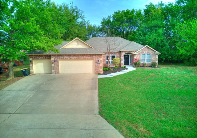Single family home for sale at 26327 E 112th Court S, Coweta, OK 74429 | MLS# 2635510 | Listing updated on 2026-10-22