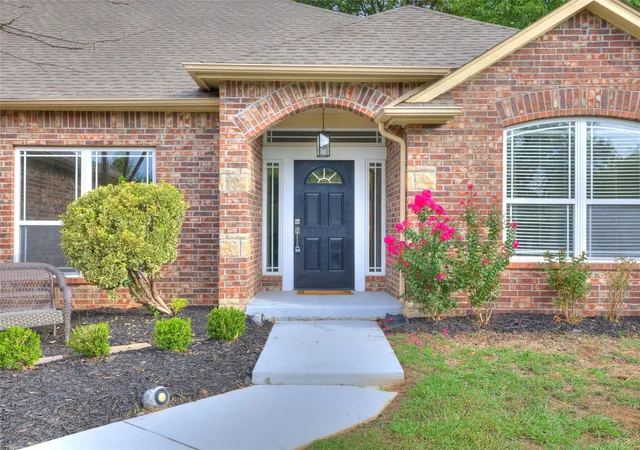 Single family home for sale at 26327 E 112th Court S, Coweta, OK 74429 | MLS# 2635510 | Listing updated on 2026-10-22