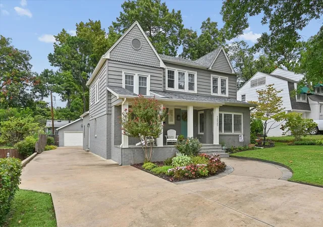 Photo 2 of Single family home for sale at 1535 E 34th Street, Tulsa, OK 74105 | MLS# 2635905 | Listing updated on 2026-10-21