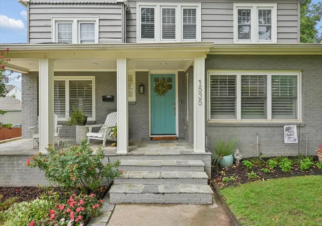 Photo 3 of Single family home for sale at 1535 E 34th Street, Tulsa, OK 74105 | MLS# 2635905 | Listing updated on 2026-10-21