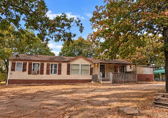Manufactured home for sale at 215 Dozer Bnd, Eufaula, OK 74432 | MLS# 2636028