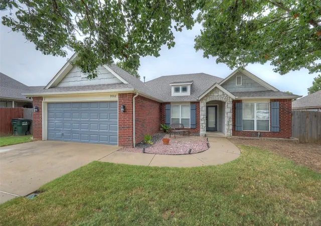 Photo 1 of Single family home for sale at 9702 N 99th East Ave, Owasso, OK 74055 | MLS# 2635964 | Listing updated on 2026-10-21