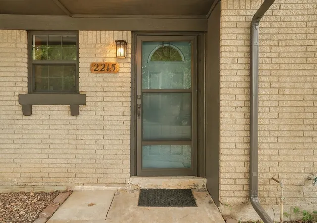 Photo 3 of Single family home for sale at 2215 S 131st East Ave, Tulsa, OK 74134 | MLS# 2635902 | Listing updated on 2026-10-21
