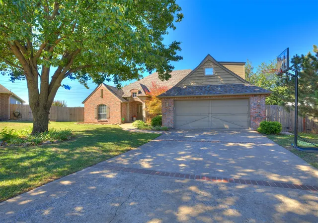 Photo 1 of Single family home for sale at 11522 S Locust Ave, Jenks, OK 74037 | MLS# 2635933 | Listing updated on 2026-10-21