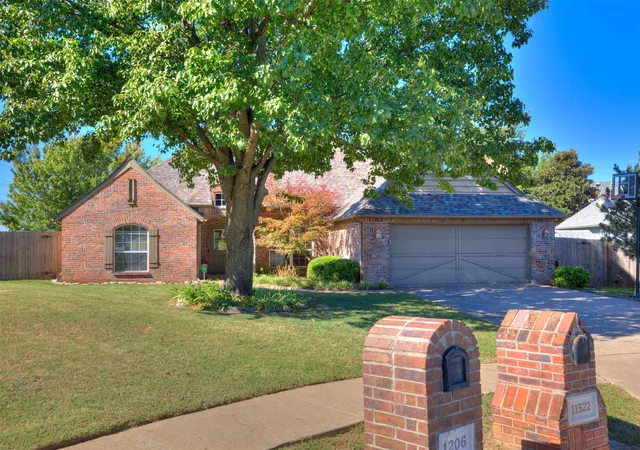 Photo 2 of Single family home for sale at 11522 S Locust Ave, Jenks, OK 74037 | MLS# 2635933 | Listing updated on 2026-10-21