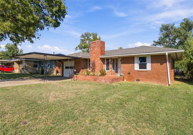 Photo 1 of Single family home for sale at 354 Se Wilshire Ave, Bartlesville, OK 74006 | MLS# 2634185 | Listing updated on 2026-10-20