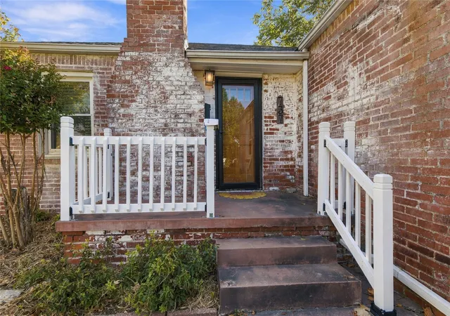 Single family home for sale at 737 S Pittsburg Ave, Tulsa, OK 74112 | MLS# 2636237