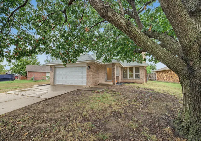 Photo 1 of Single family home for sale at 10702 E 101st Street N, Owasso, OK 74055 | MLS# 2636325 | Listing updated on 2026-10-22