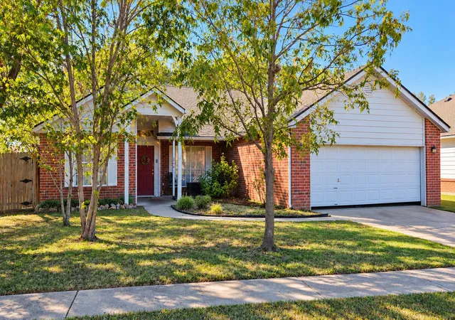 Photo 16 of Sale Pending at 11614 N 110th Eastavenue, Collinsville, OK 74021 | MLS# 2636448 | Listing updated on 2026-10-21