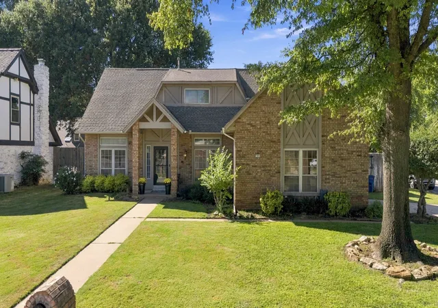 Photo 1 of Sale Pending at 10006 S 70th East Ave, Tulsa, OK 74133 | MLS# 2636910 | Listing updated on 2026-10-20