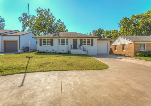 Photo 1 of Single family home for sale at 1610 E 41st Street, Tulsa, OK 74105 | MLS# 2637001 | Listing updated on 2026-10-22