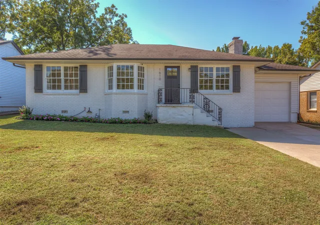 Photo 3 of Single family home for sale at 1610 E 41st Street, Tulsa, OK 74105 | MLS# 2637001 | Listing updated on 2026-10-22