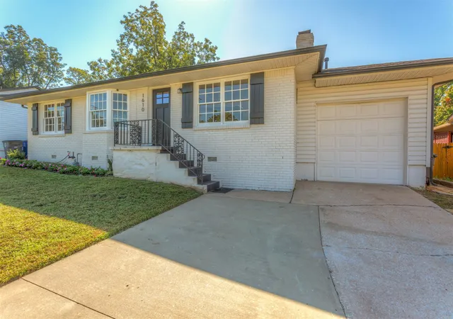 Photo 4 of Single family home for sale at 1610 E 41st Street, Tulsa, OK 74105 | MLS# 2637001 | Listing updated on 2026-10-22