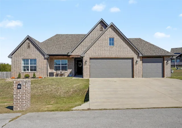 Photo 2 of Single family home for sale at 1971 E 154th Street N, Skiatook, OK 74070 | MLS# 2637005 | Listing updated on 2026-10-21