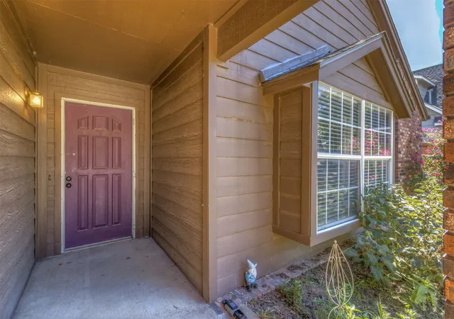 Photo 3 of Single family home for sale at 1819 S Gardenia Pl, Broken Arrow, OK 74012 | MLS# 2637002 | Listing updated on 2026-10-22