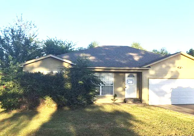 Single family home for sale at 14995 S 278th Avenue E, Coweta, OK 74429 | MLS# 2637583 | Listing updated on 2026-10-22